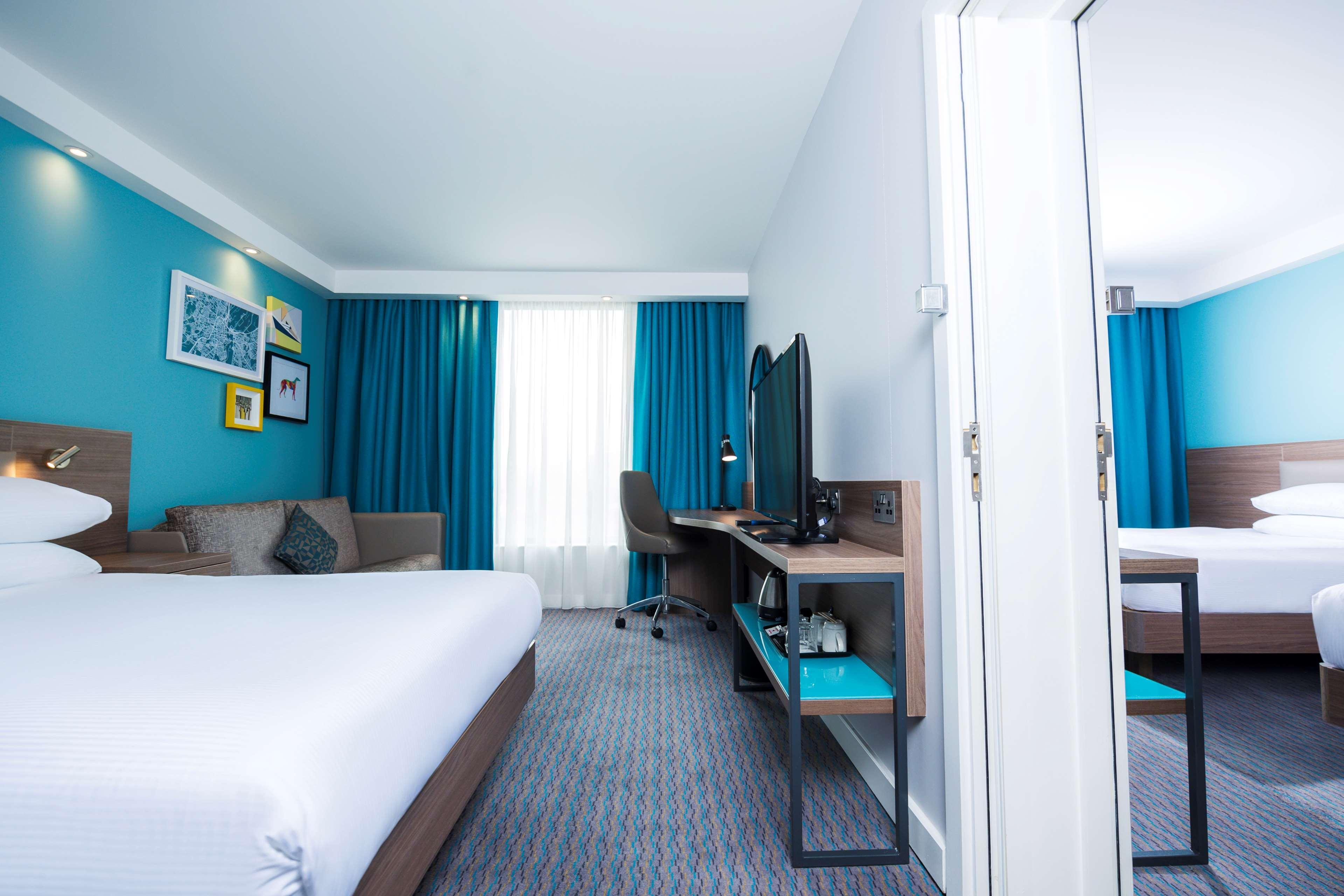 Hampton By Hilton Belfast City Centre Bagian luar foto