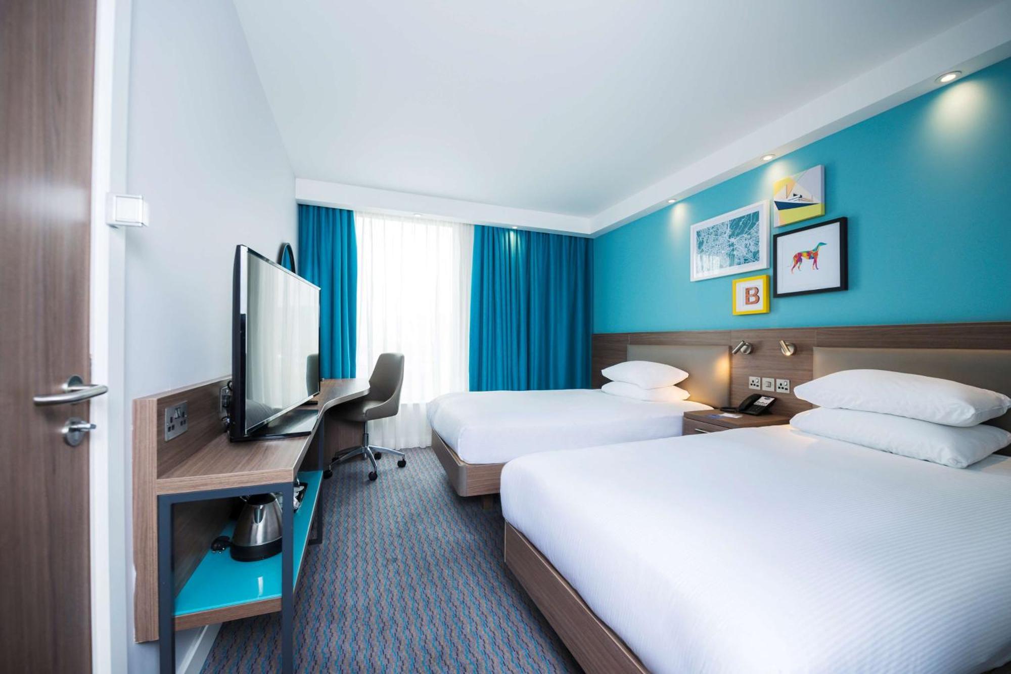 Hampton By Hilton Belfast City Centre Bagian luar foto