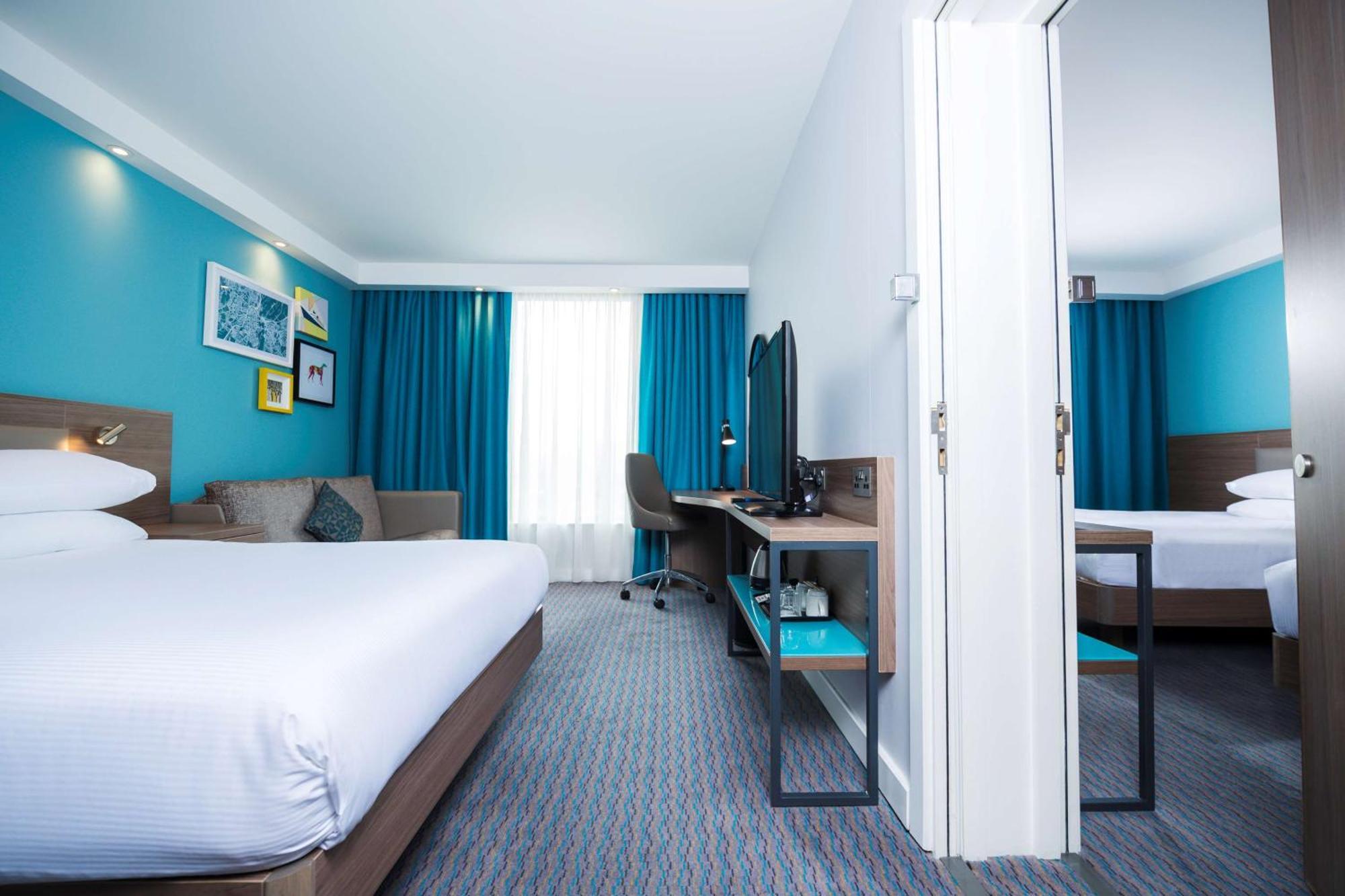 Hampton By Hilton Belfast City Centre Bagian luar foto