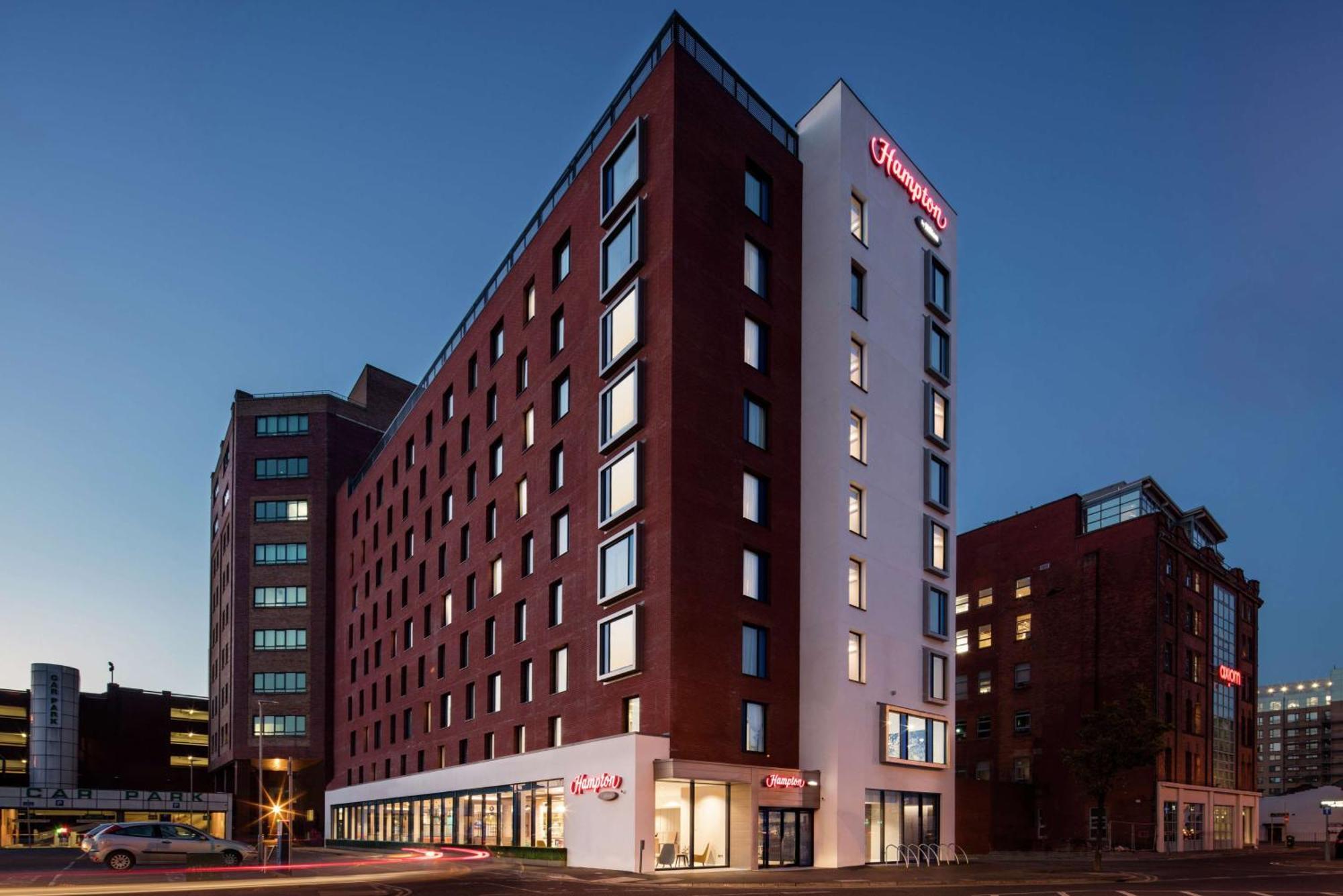 Hampton By Hilton Belfast City Centre Bagian luar foto